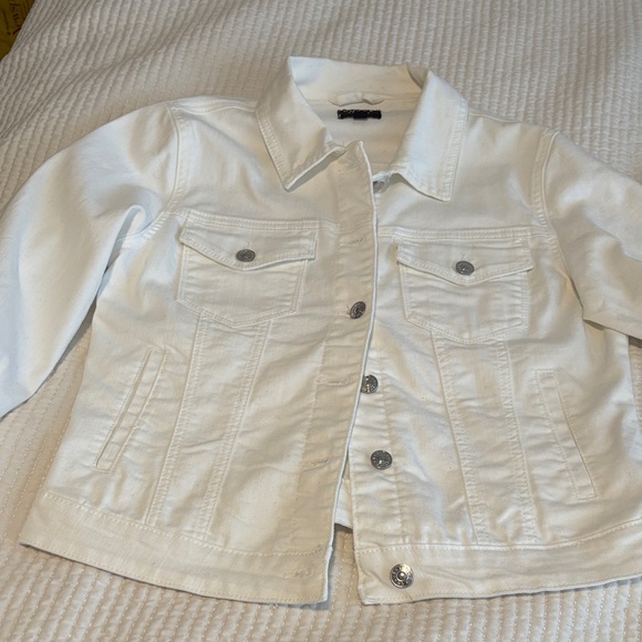 Curve Appeal White Denim Jacket Size M - Picture 2 of 6